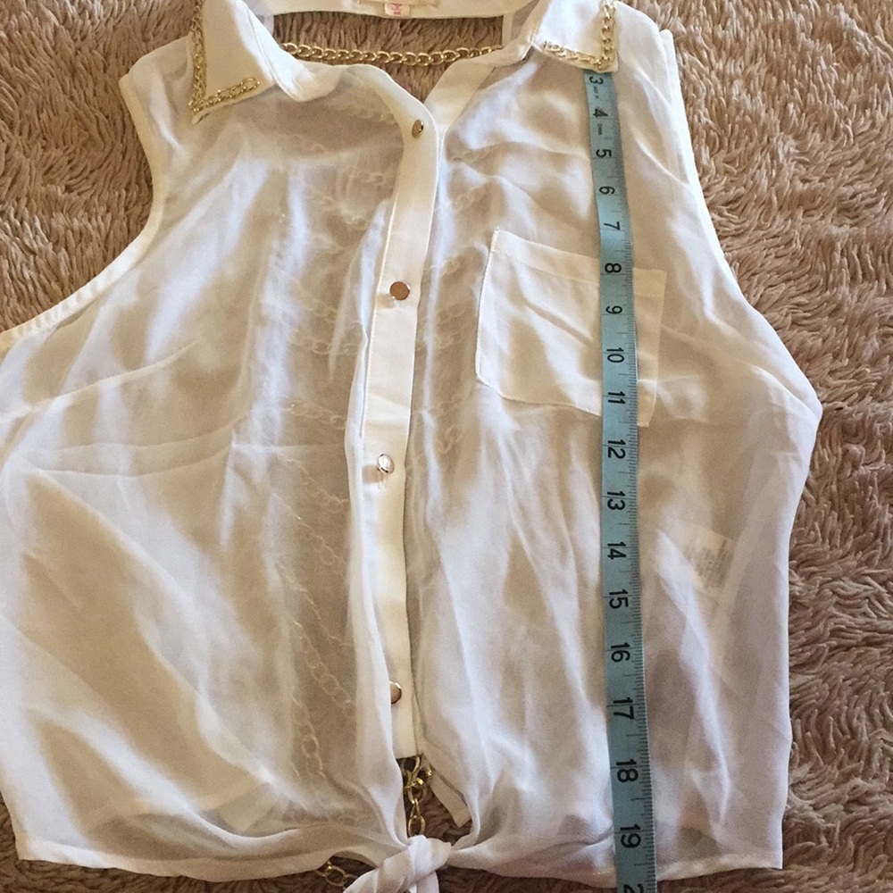 Polyester caged back blouse - Picture 8 of 8